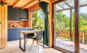Mini Apartament Powozownia - Azyl tylko dla Dorosłych